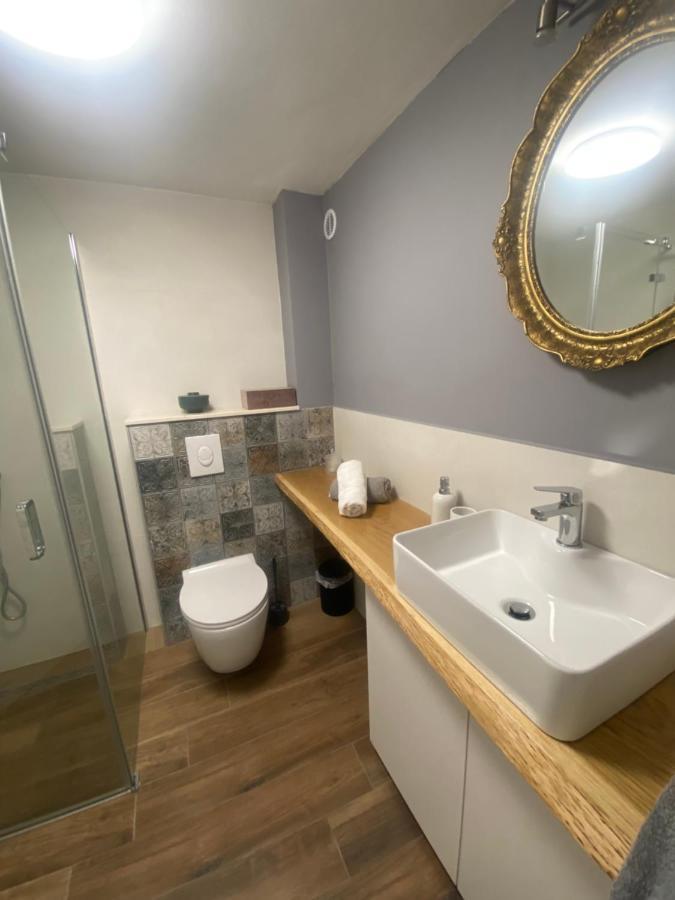 Apartman Oleandar Kastela Luaran gambar